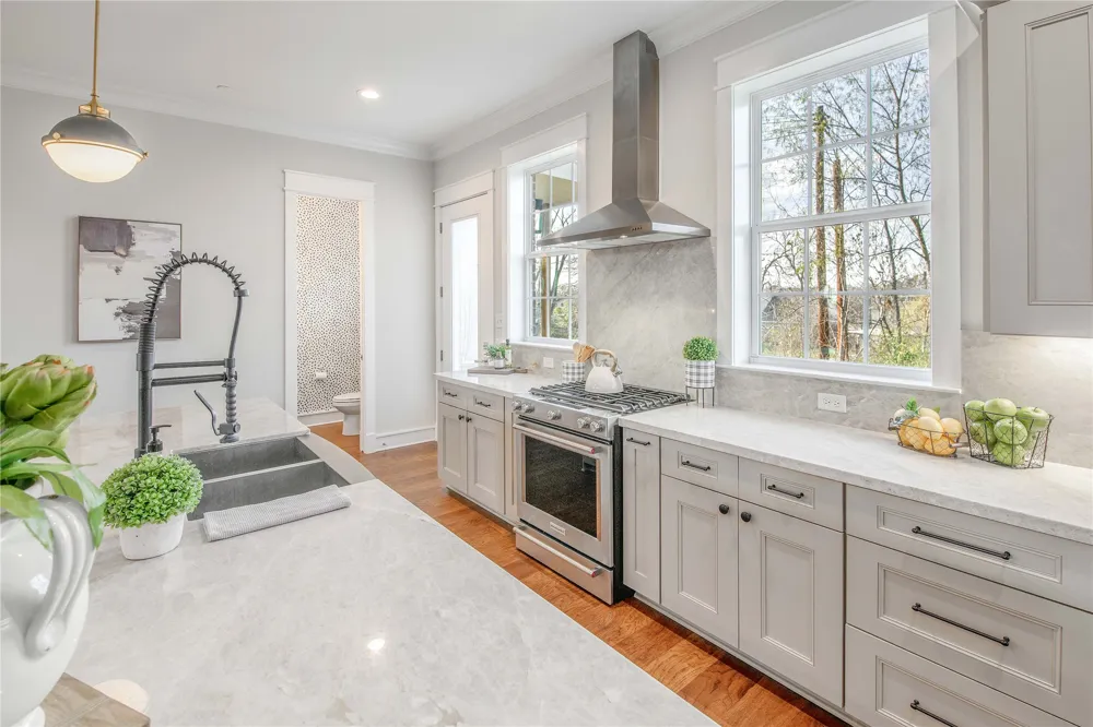 206 Tarrow Street College Station, TX 77840
