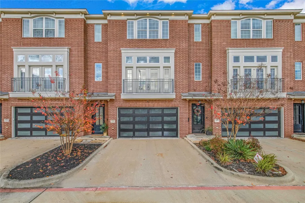 206 Tarrow Street College Station, TX 77840