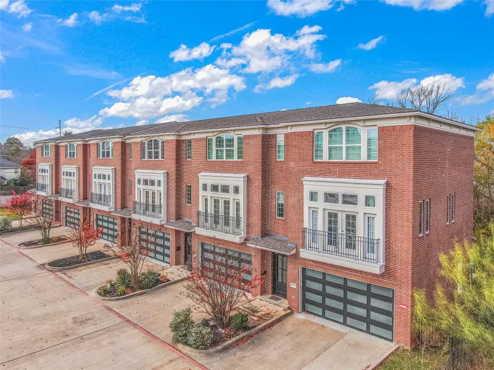 206 Tarrow Street College Station, TX 77840