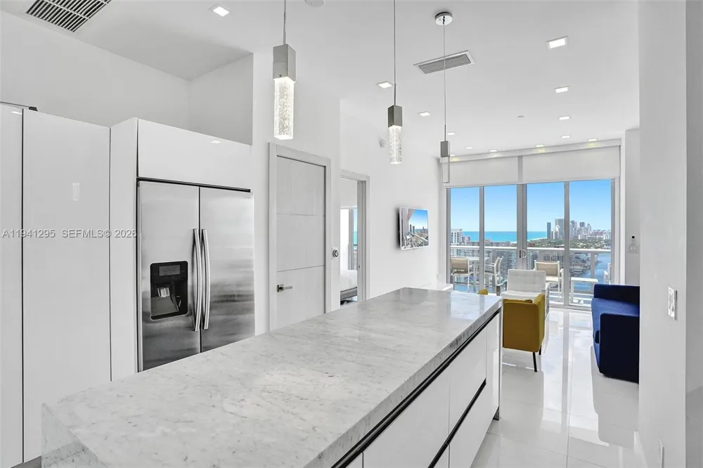 2600 E Hallandale Beach Blvd #T3303 Hallandale Beach, FL 33009