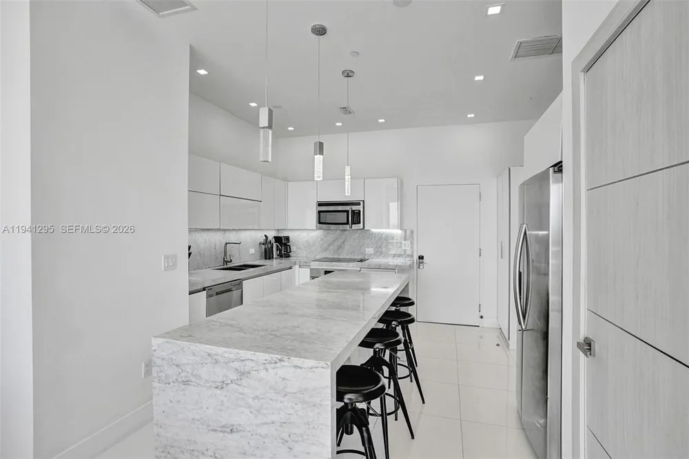2600 E Hallandale Beach Blvd #T3303 Hallandale Beach, FL 33009