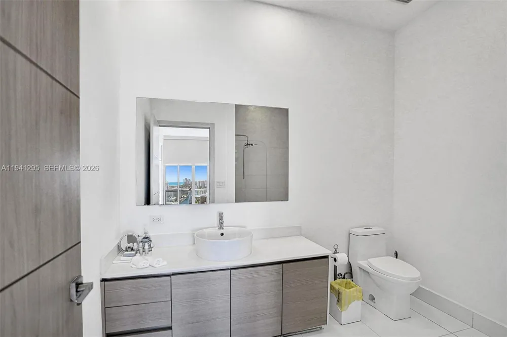 2600 E Hallandale Beach Blvd #T3303 Hallandale Beach, FL 33009