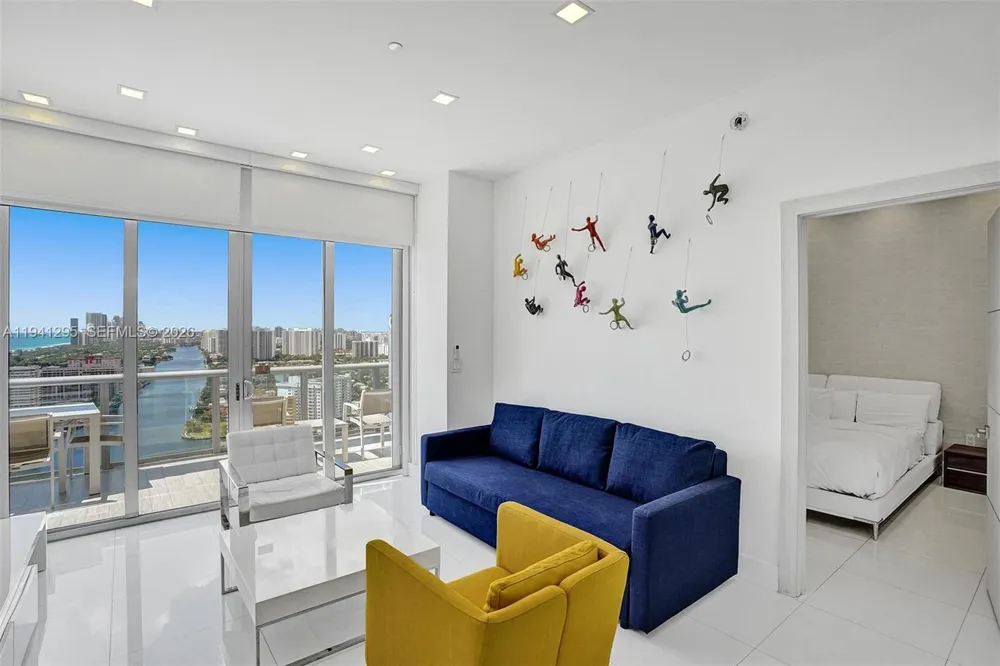 2600 E Hallandale Beach Blvd #T3303 Hallandale Beach, FL 33009