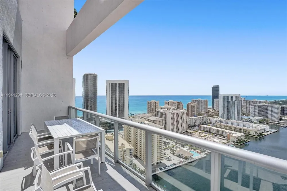 2600 E Hallandale Beach Blvd #T3303 Hallandale Beach, FL 33009