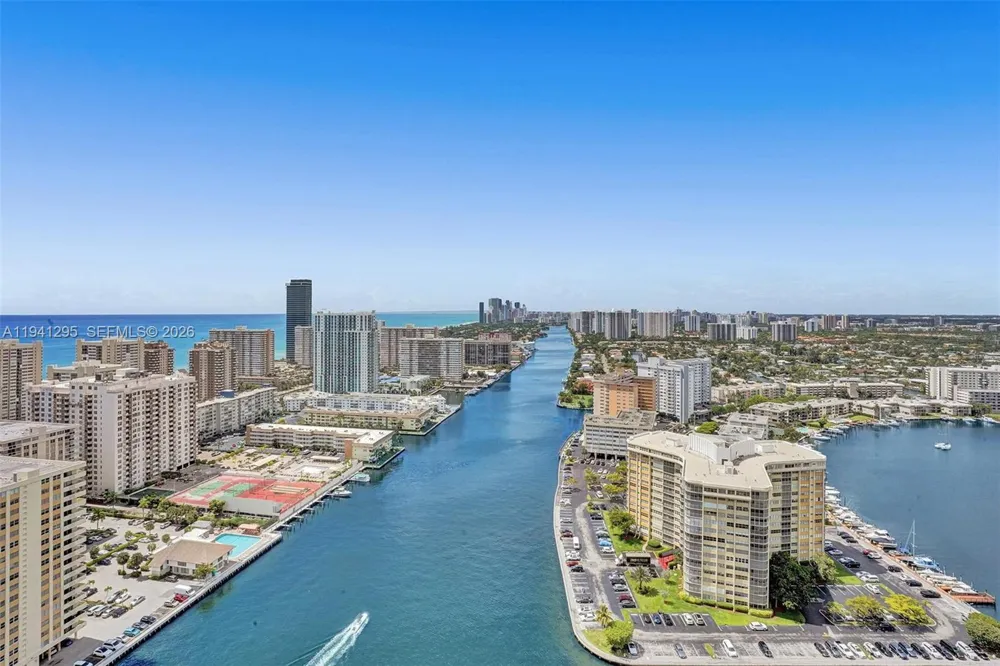 2600 E Hallandale Beach Blvd #T3303 Hallandale Beach, FL 33009