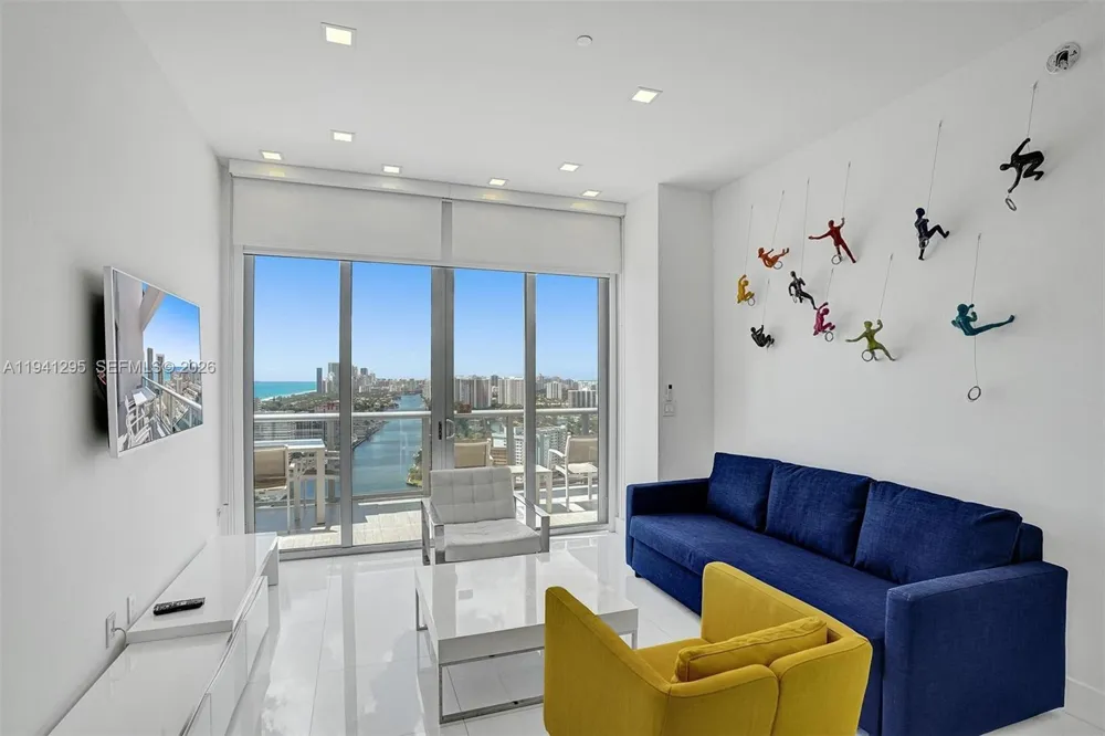 2600 E Hallandale Beach Blvd #T3303 Hallandale Beach, FL 33009