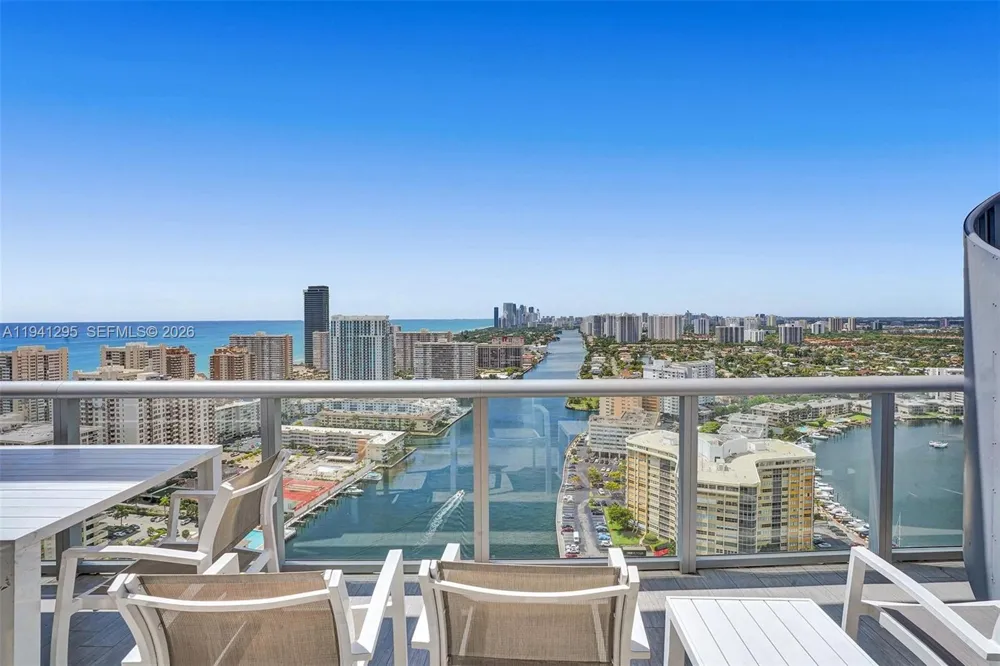 2600 E Hallandale Beach Blvd #T3303 Hallandale Beach, FL 33009