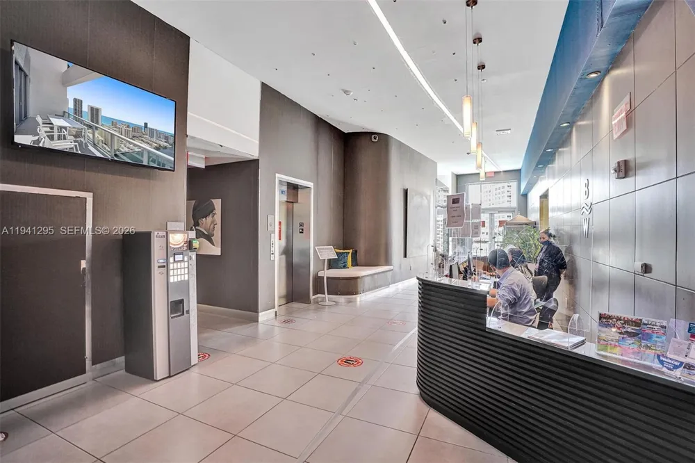 2600 E Hallandale Beach Blvd #T3303 Hallandale Beach, FL 33009