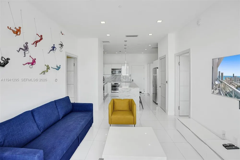 2600 E Hallandale Beach Blvd #T3303 Hallandale Beach, FL 33009