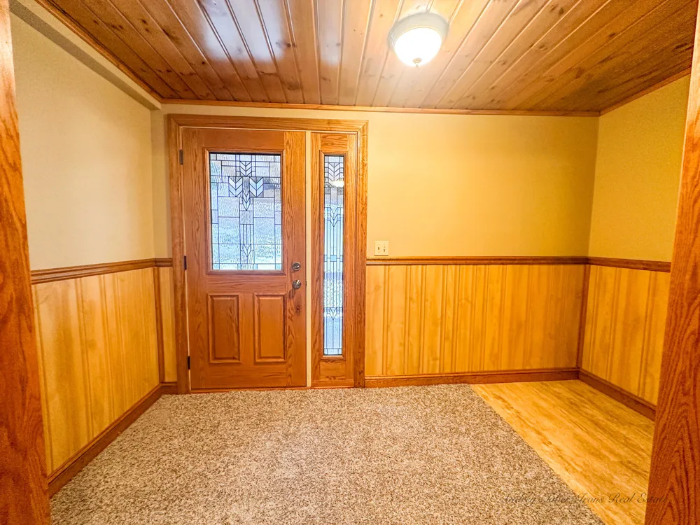 8933 E M 20 Newfield Township, MI 49421