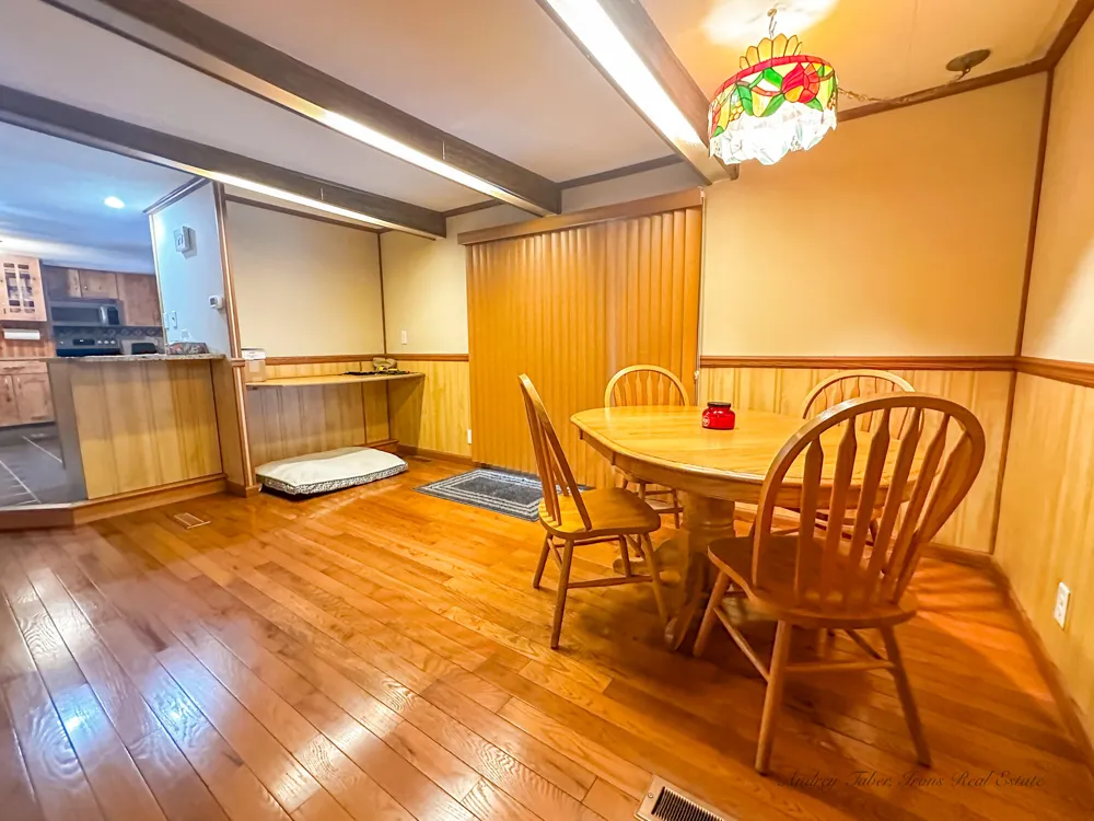 8933 E M 20 Newfield Township, MI 49421