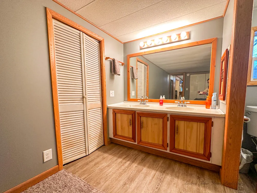 8933 E M 20 Newfield Township, MI 49421