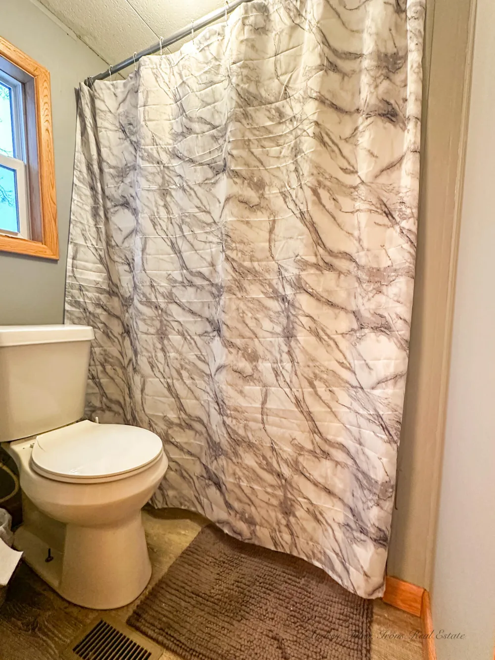 8933 E M 20 Newfield Township, MI 49421