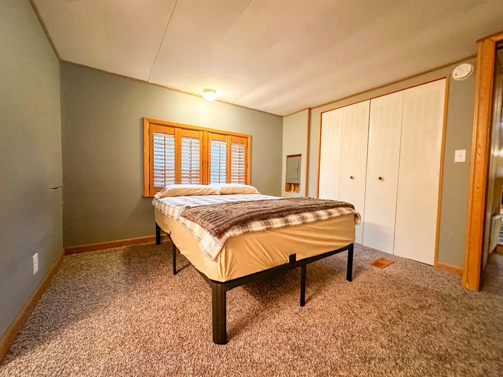 8933 E M 20 Newfield Township, MI 49421
