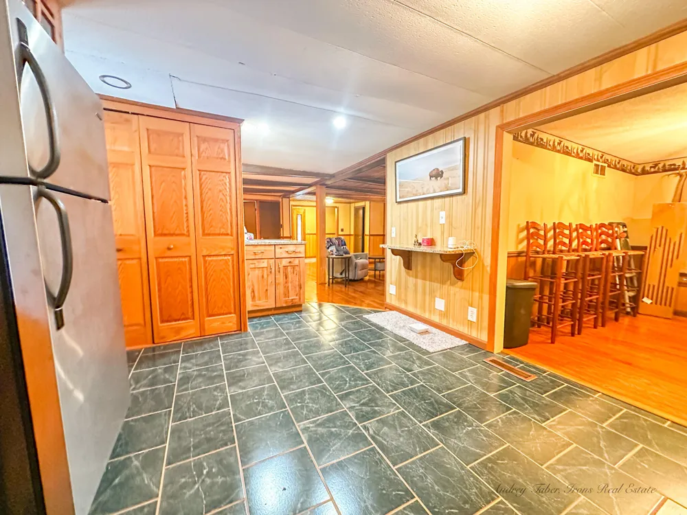 8933 E M 20 Newfield Township, MI 49421