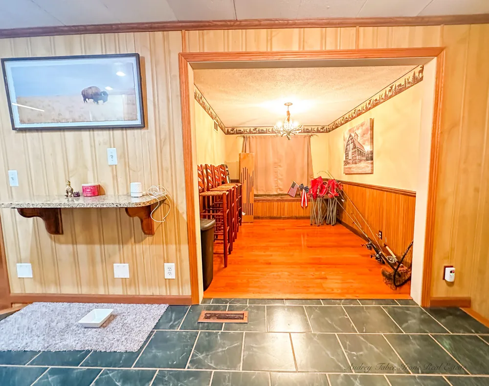 8933 E M 20 Newfield Township, MI 49421