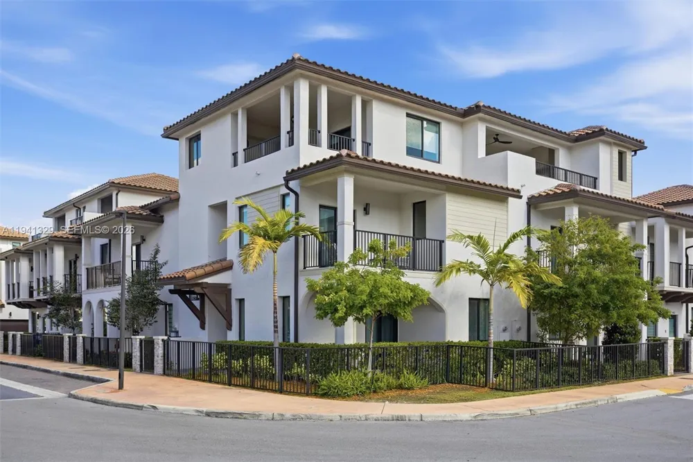 4250 NW 83rd Ave Doral, FL 33166