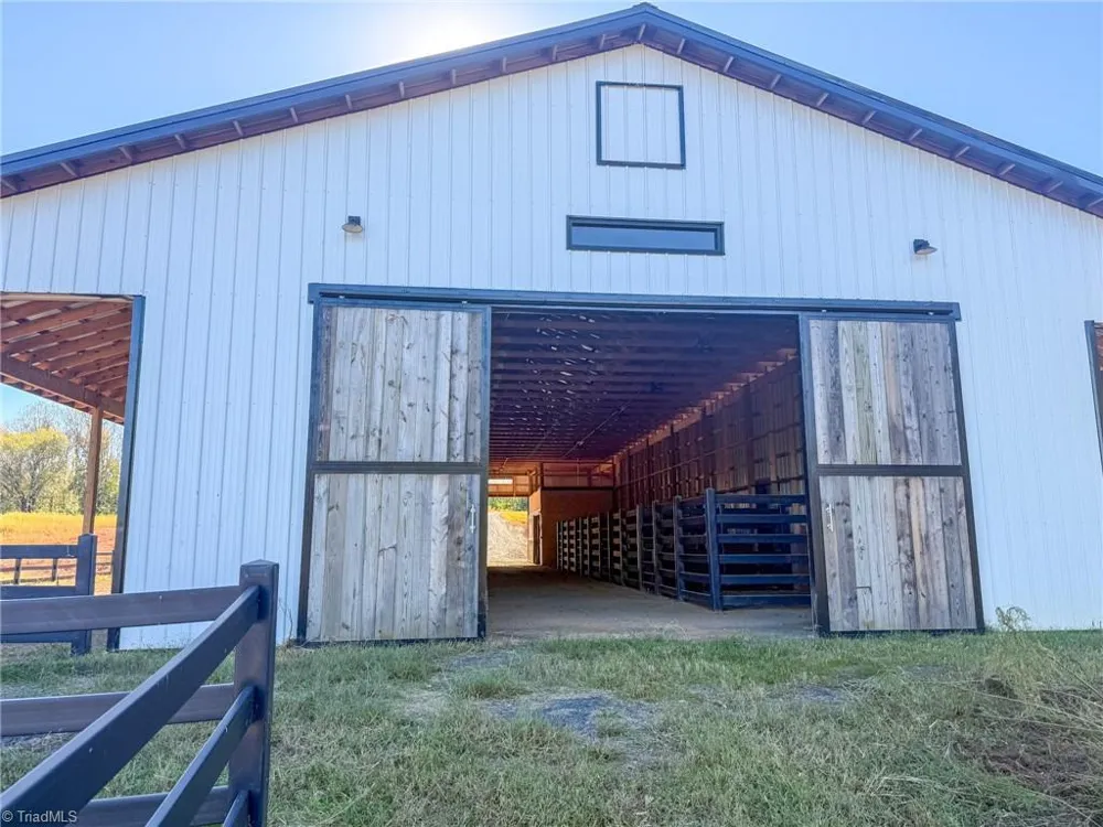 979 Perkinson Road Ruffin, NC 27326