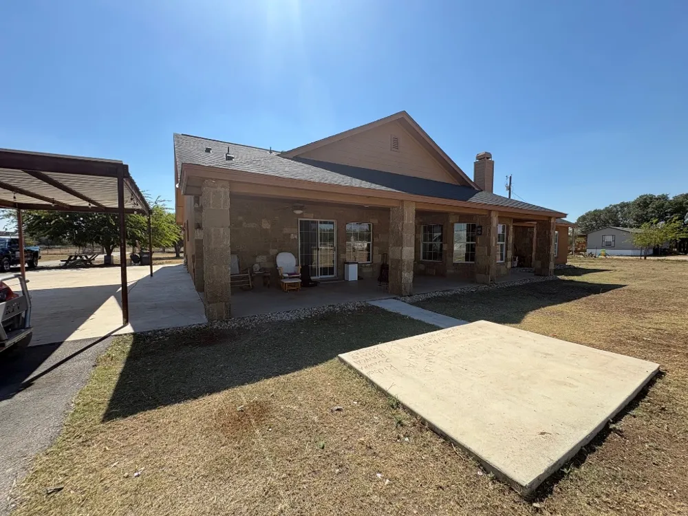 10817 County Road 272 Bertram, TX 78605