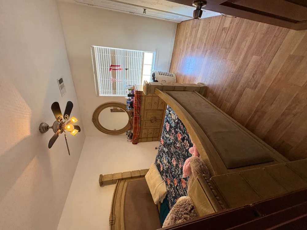10817 County Road 272 Bertram, TX 78605