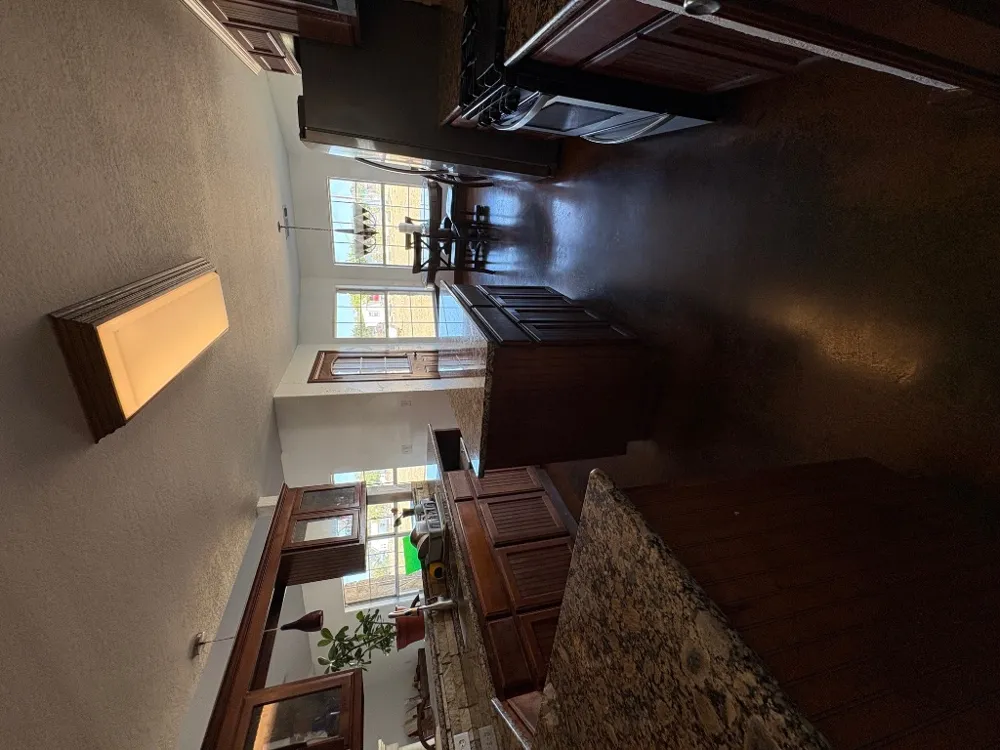 10817 County Road 272 Bertram, TX 78605