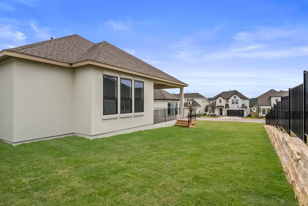 501 Bastia Cove Liberty Hill, TX 78642