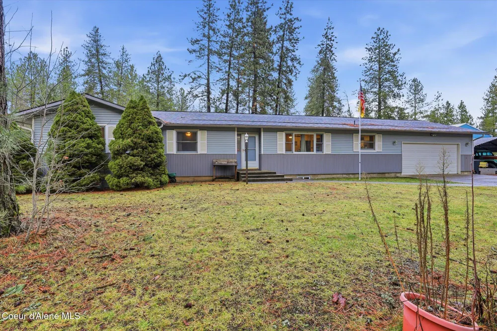 2455 W SEASONS ROAD Athol, ID 83801