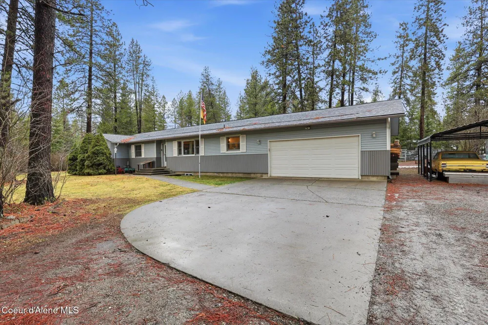 2455 W SEASONS ROAD Athol, ID 83801