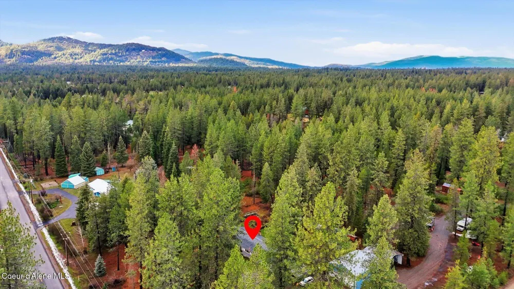 2455 W SEASONS ROAD Athol, ID 83801