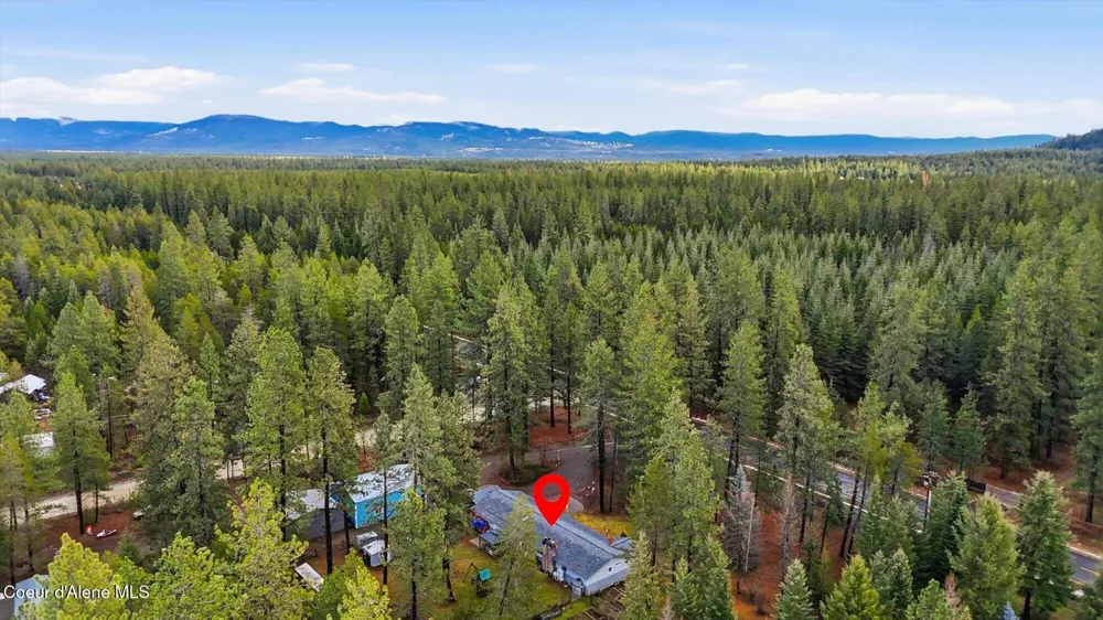 2455 W SEASONS ROAD Athol, ID 83801