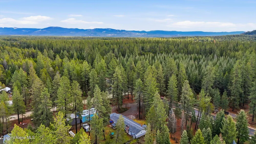 2455 W SEASONS ROAD Athol, ID 83801