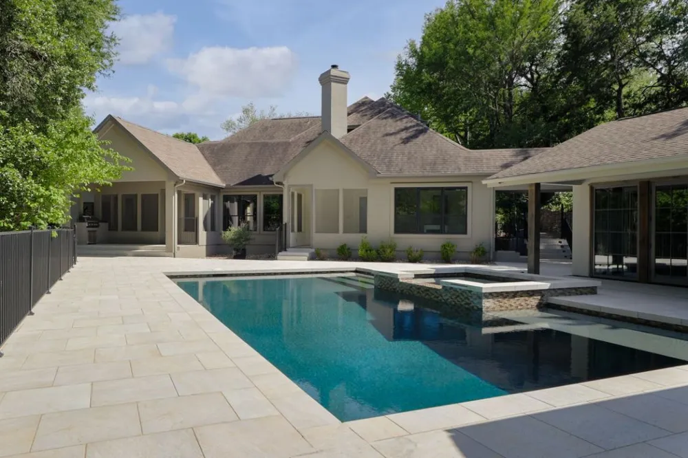 506 Konstanty Circle West Lake Hills, TX 78746