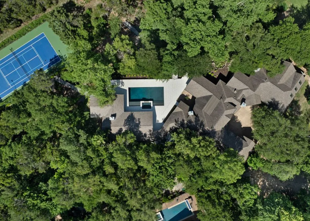 506 Konstanty Circle West Lake Hills, TX 78746