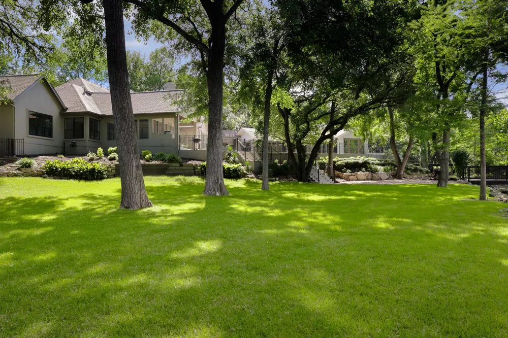 506 Konstanty Circle West Lake Hills, TX 78746