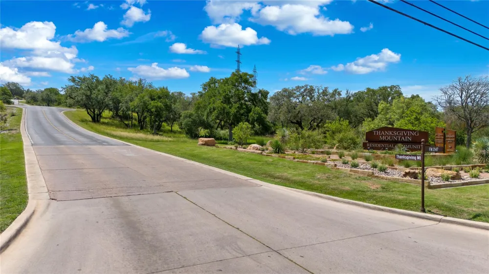 4011 N Bay St Horseshoe Bay, TX 78657