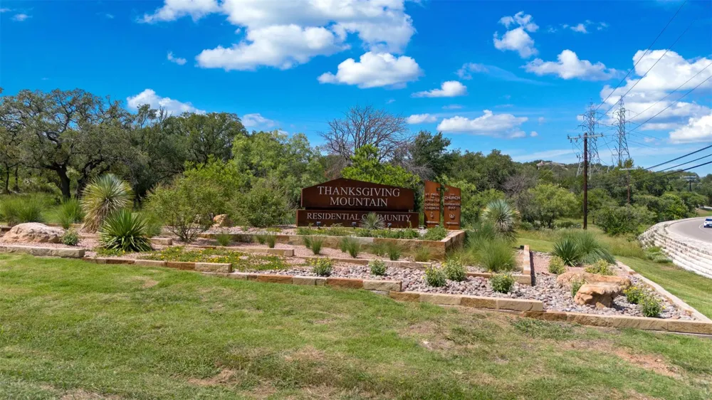 4011 N Bay St Horseshoe Bay, TX 78657