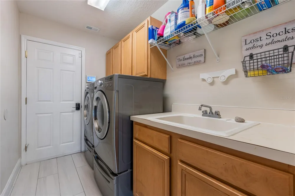 1524 THE OAKS BOULEVARD Kissimmee, FL 34746
