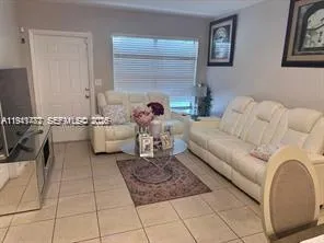 4620 SW 31st Dr West Park, FL 33023