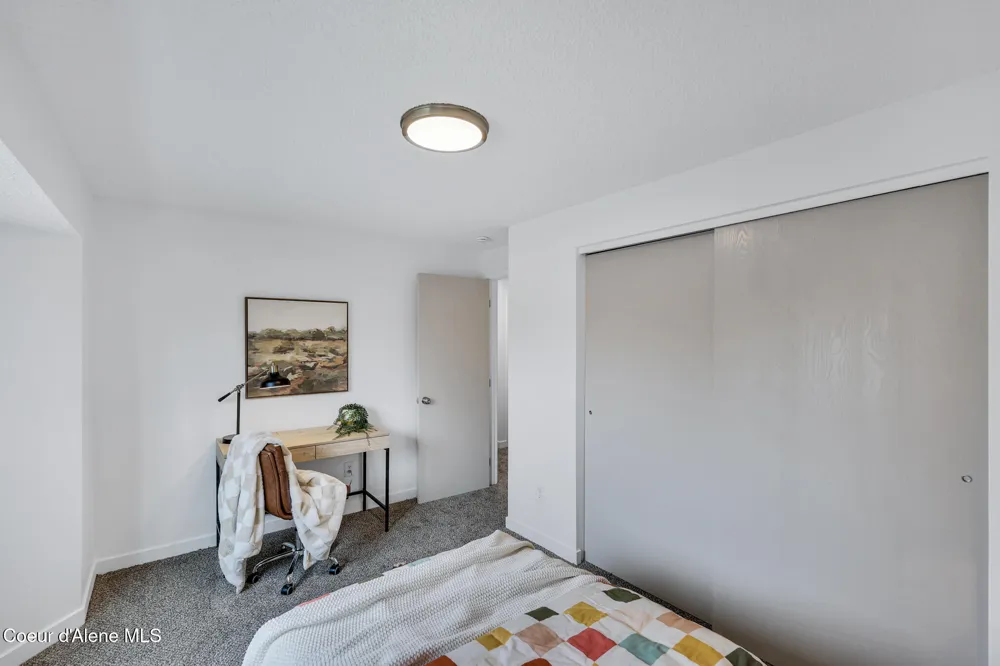 19115 E Nixon Ave Spokane Valley, WA 99016