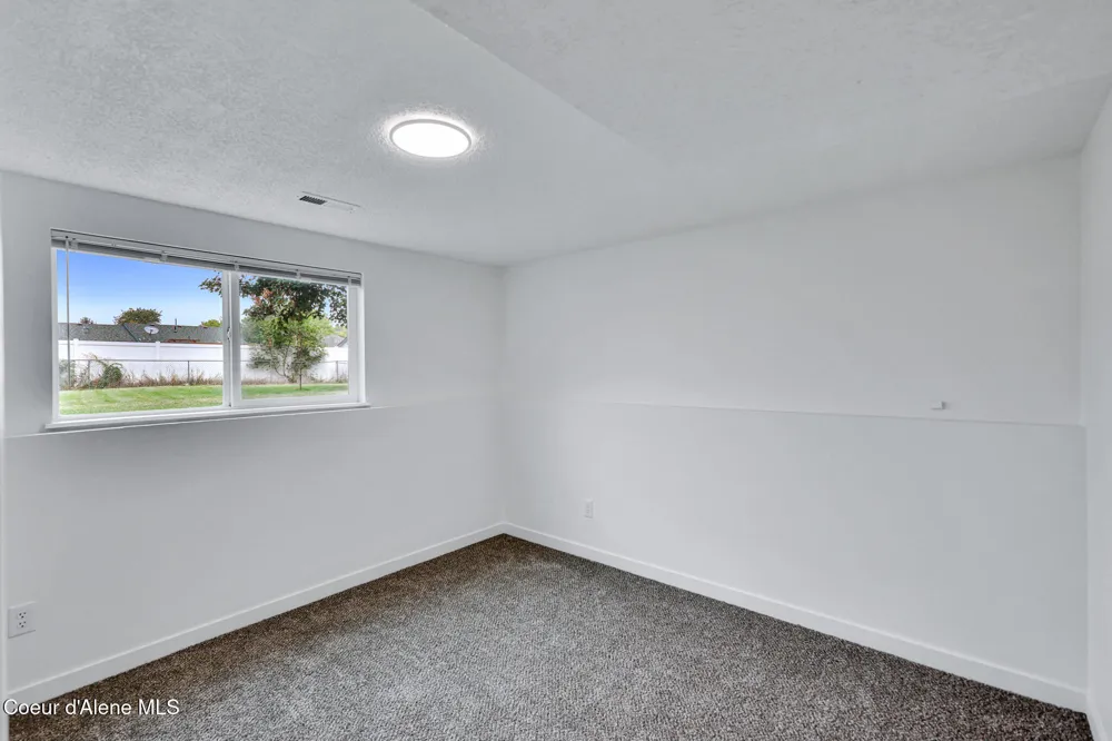 19115 E Nixon Ave Spokane Valley, WA 99016