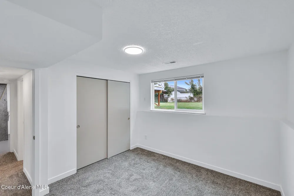 19115 E Nixon Ave Spokane Valley, WA 99016