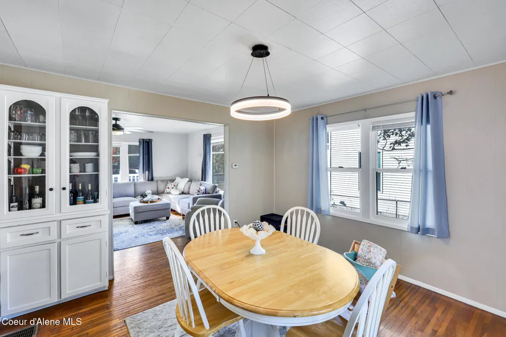 1924 W Indiana Ave Spokane, WA 99205