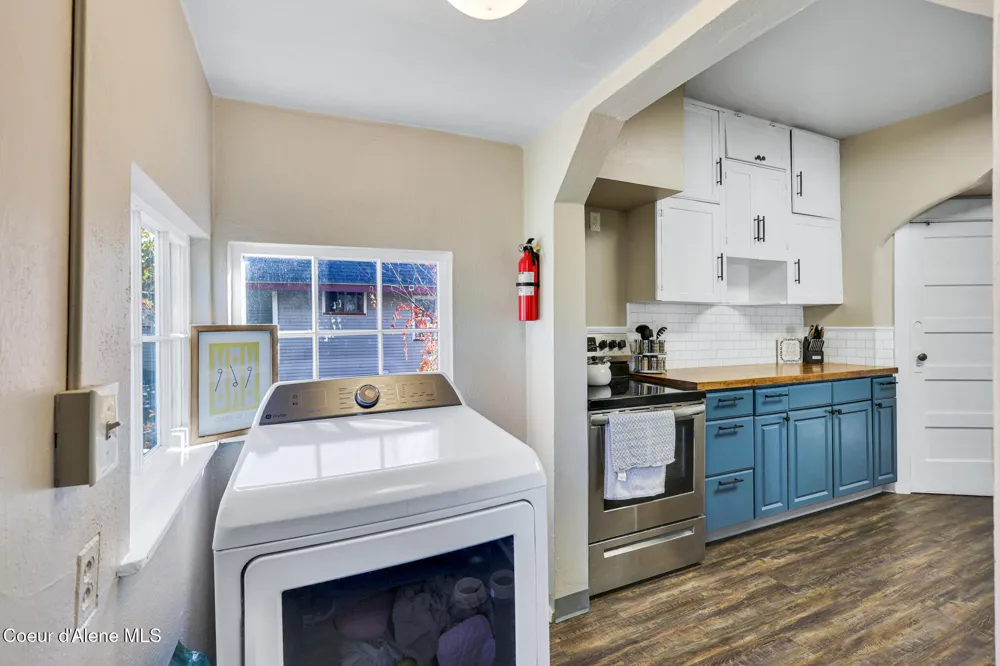 1924 W Indiana Ave Spokane, WA 99205