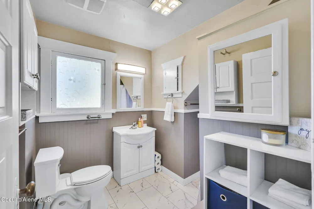 1924 W Indiana Ave Spokane, WA 99205