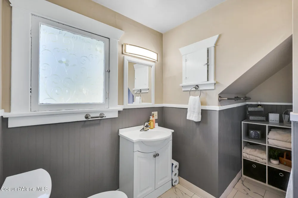 1924 W Indiana Ave Spokane, WA 99205