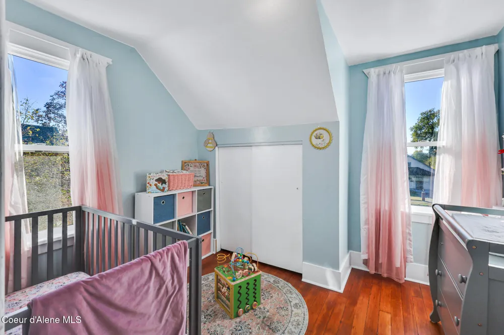 1924 W Indiana Ave Spokane, WA 99205