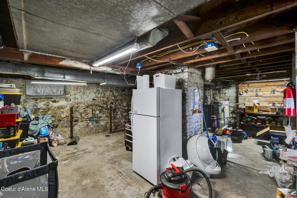 1924 W Indiana Ave Spokane, WA 99205
