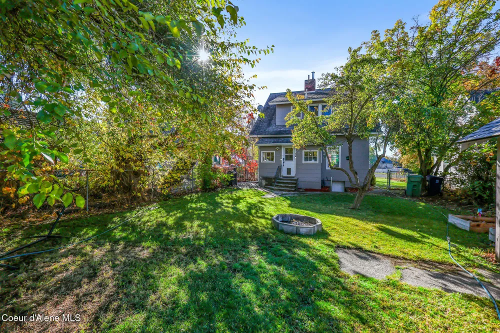 1924 W Indiana Ave Spokane, WA 99205