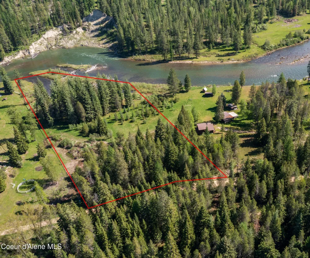 1201 Robinson Drive Priest River, ID 83856