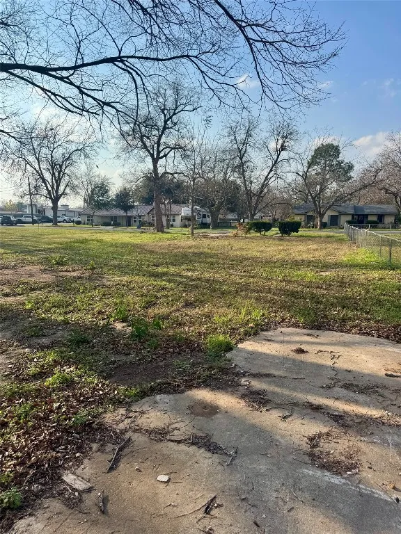 104 Byrne Street Smithville, TX 78957